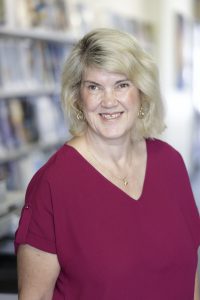 Captar-Photo_Shire-Travel_Headshots-09APR19-7-1-200×300-1